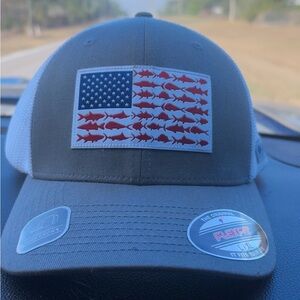 brand new men’s or women columbia hat one size